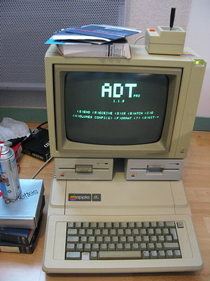 Mon apple //e + 2 x UniDisk + moniteur //