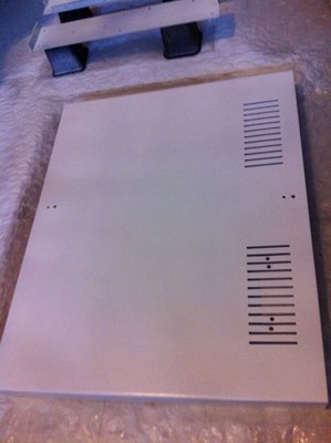 Boîtier blanc fabrication maison (1983)