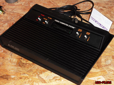 ATARI VCS 2600