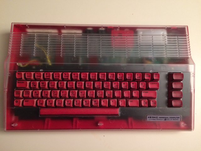 c64_red_ext.jpg