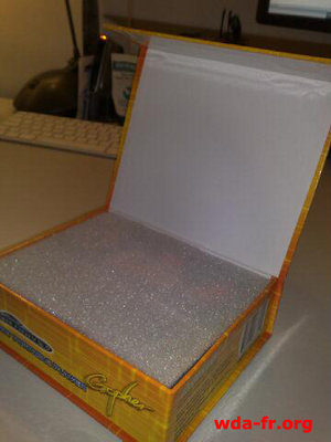 Boite de la Gopher GP2628 ouverte.