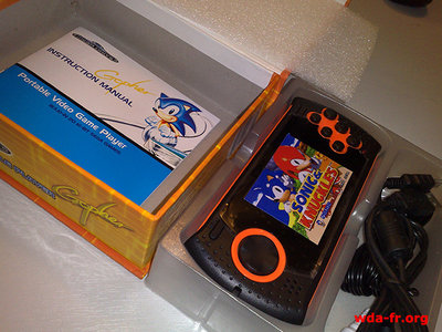 Les différents éléments du colis (Gopher GP2628).