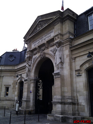 Le Cnam, entrée des Artistes...