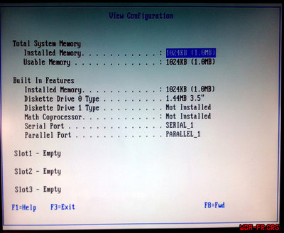 Affichage de la configuration actuelle de la Reference Disk Ver. 1.08. (Page 1).