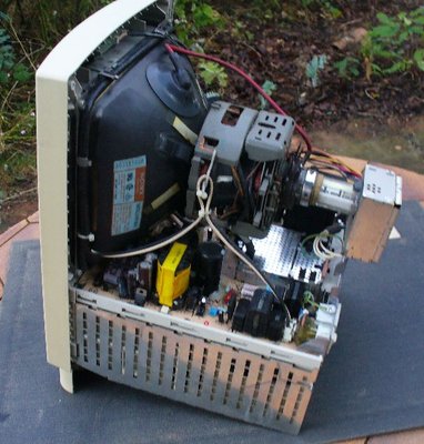 Mac Color Classic ouvert.