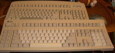 Clavier KeyTronic et SUN.