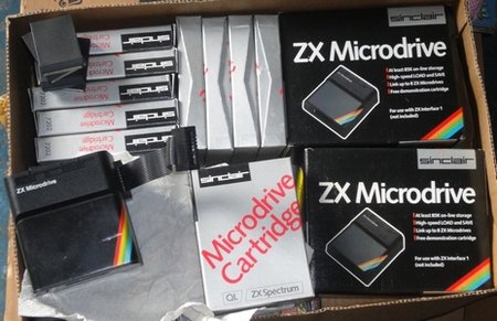 Lots_microdrives.jpg (75.08 Kio) Vu 80998 fois Lot de microdrives pour ZX Spectrum.