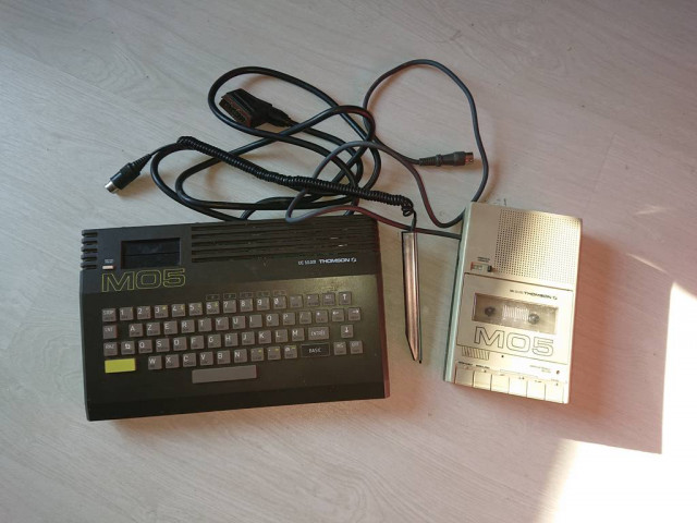 Thomson MO5.JPG