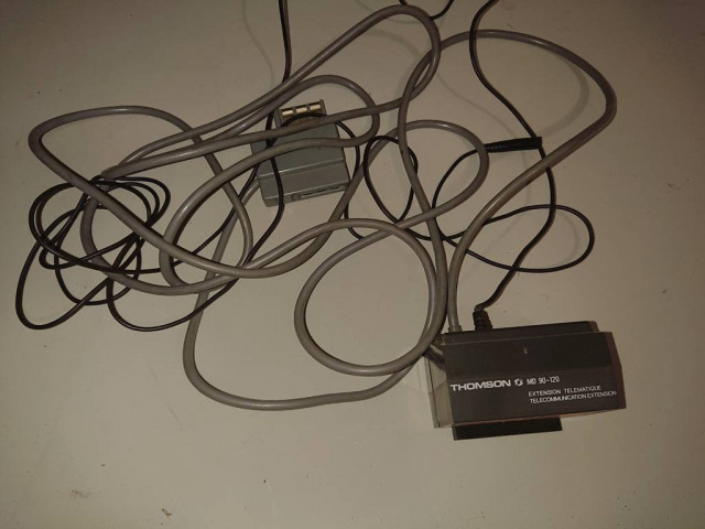 Thomson Extention Telematique md 90 120.JPG
