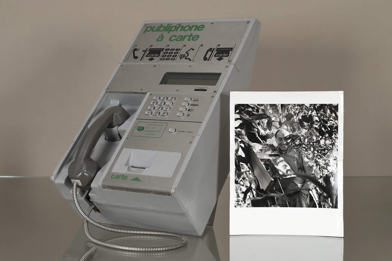 Publiphone à carte personnel de l’inventeur, circa 1980<br /><br />Conservé pendant plus de 30 ans dans le bureau de Roland MORENO<br /><br />52 x 32 x 24 cm