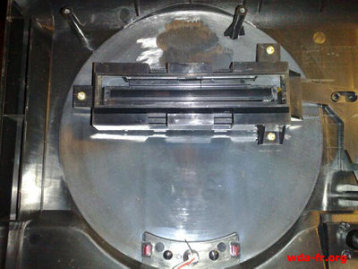 Verso du casing haut de la nouvelle MegaDrive.