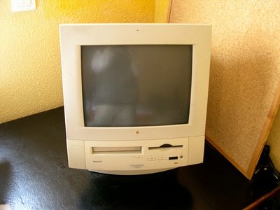 1 Performa 5500/225 (Merci krr)