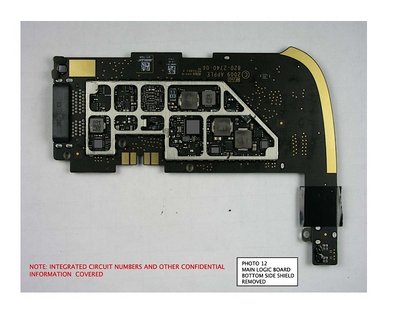 Carte mère de l'iPad, partie droite.